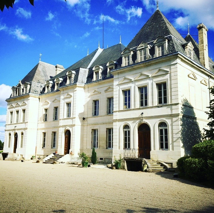Chateau Elegance